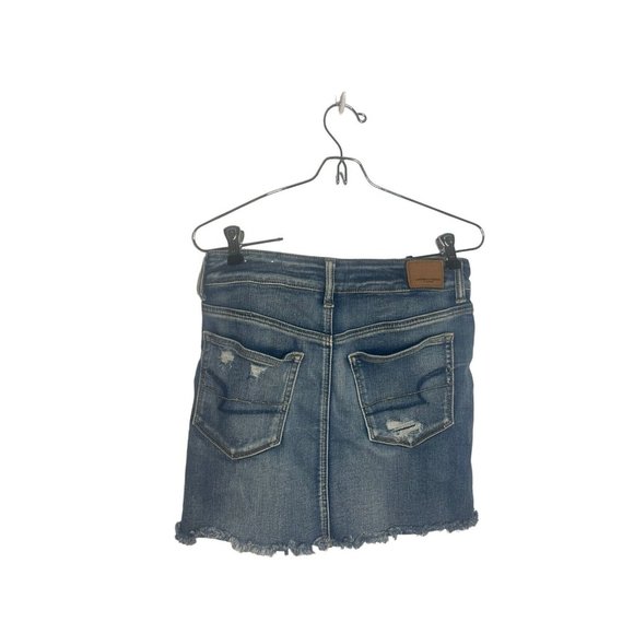 American Eagle sz 4 distressed mini denim jeans skirt - Picture 2 of 2